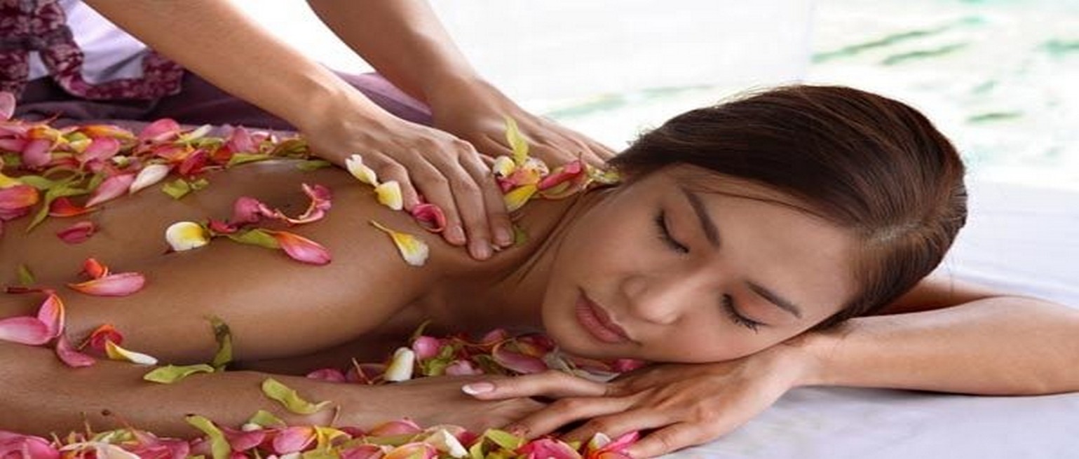 Balinese-Massage-in-Emirate